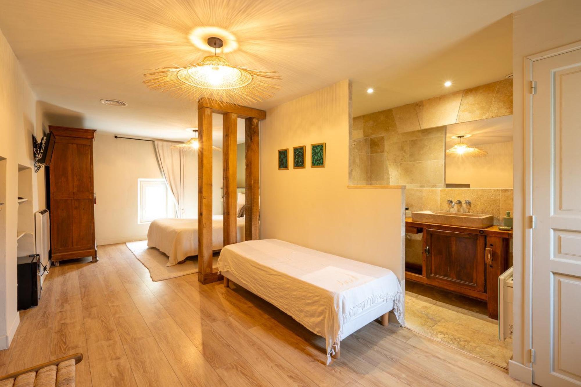 Mas Du Cimai Hotel Evenos Luaran gambar